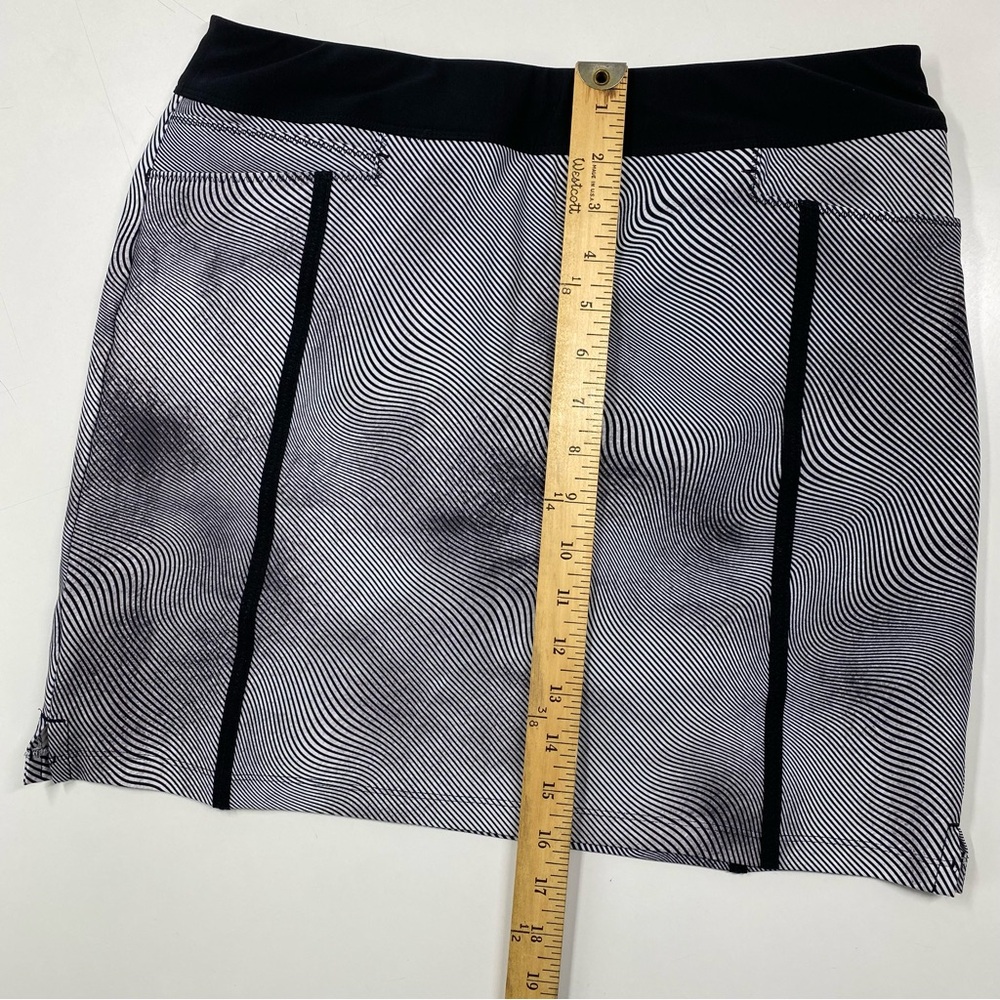 Adidas Golf Skirt Stripes Abstract Athletic Skort Shorts Pockets Mini Small - Picture 12 of 13